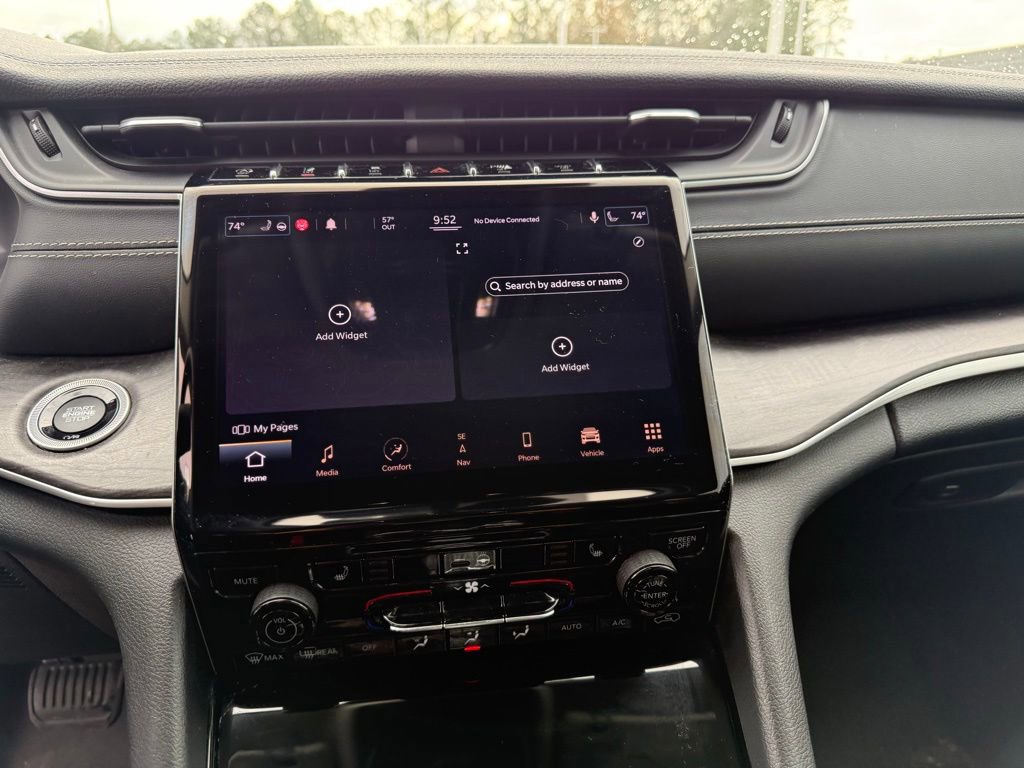 Used 2021 Jeep Grand Cherokee L Limited image 18