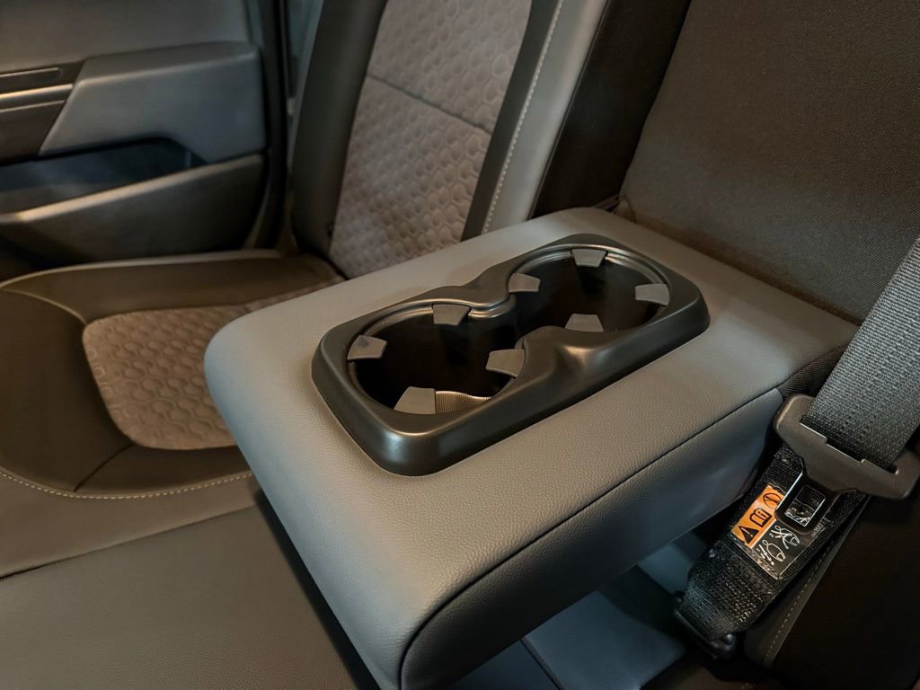 Used 2022 Chevrolet Colorado Z71 w/ Safety Package image 19