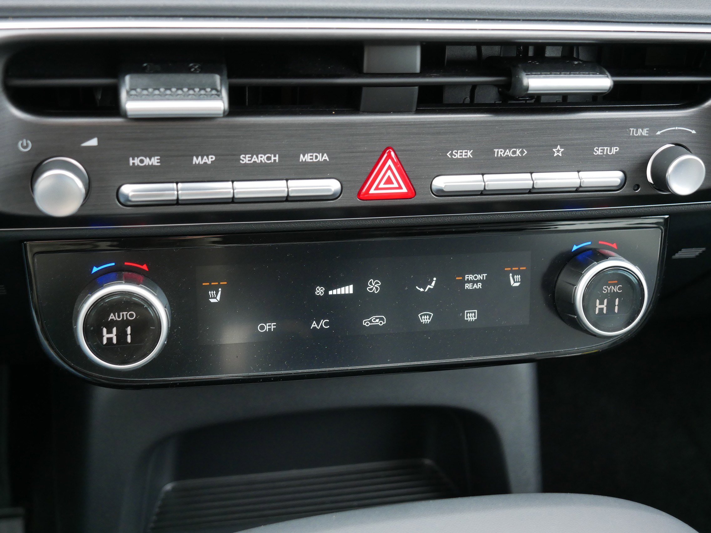 Certified 2026 Hyundai Palisade SEL AWD/4WD image 23