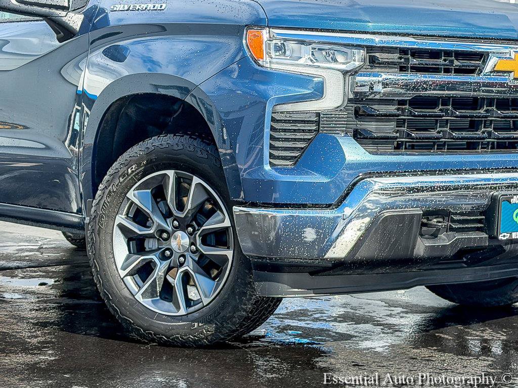 Certified 2024 Chevrolet Silverado 1500 LT AWD/4WD image 4