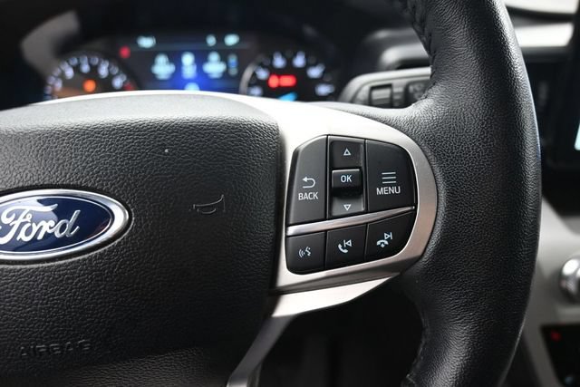 Used 2024 Ford Explorer XLT w/ Equipment Group 202A AWD/4WD image 20