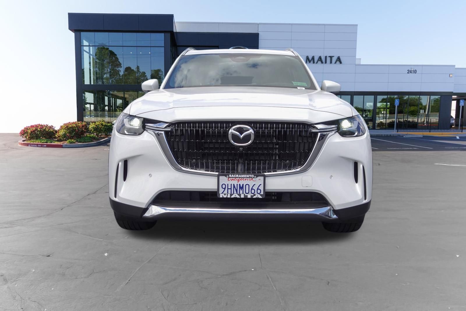 Used 2024 MAZDA CX-90 Plug-In Hybrid w/ Premium Plus AWD/4WD image 10