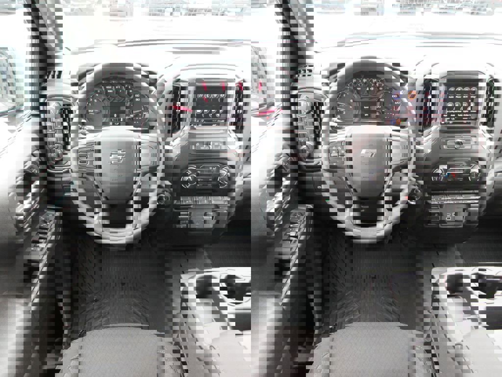 New 2026 Chevrolet Silverado 1500 Custom Trail Boss w/ LPO, Dark Essentials Package image 16