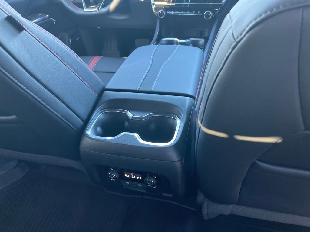 New 2026 Chevrolet Traverse RS image 29