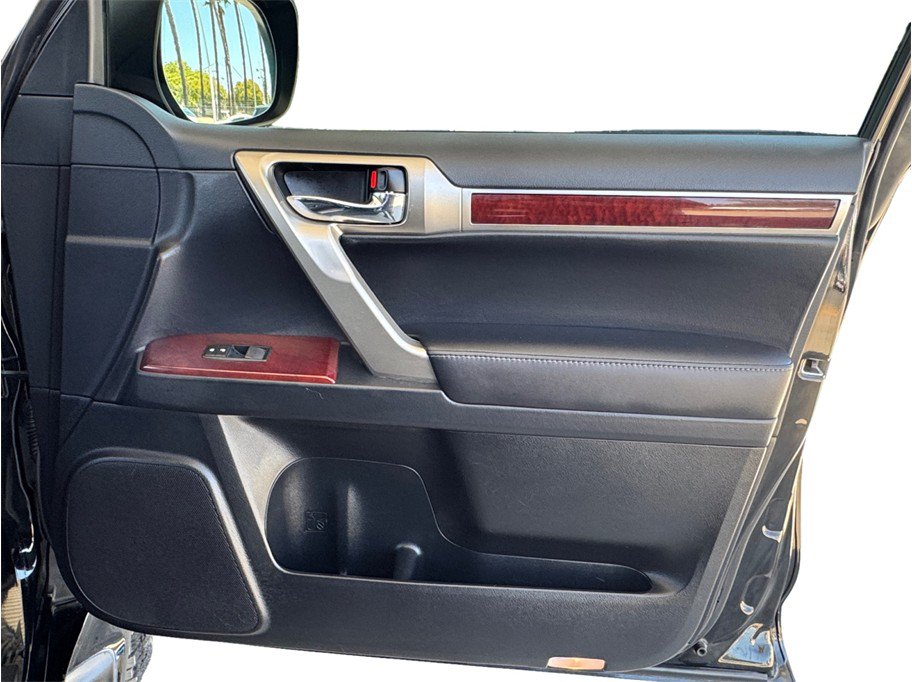 Used 2019 Lexus GX 460 AWD/4WD image 21