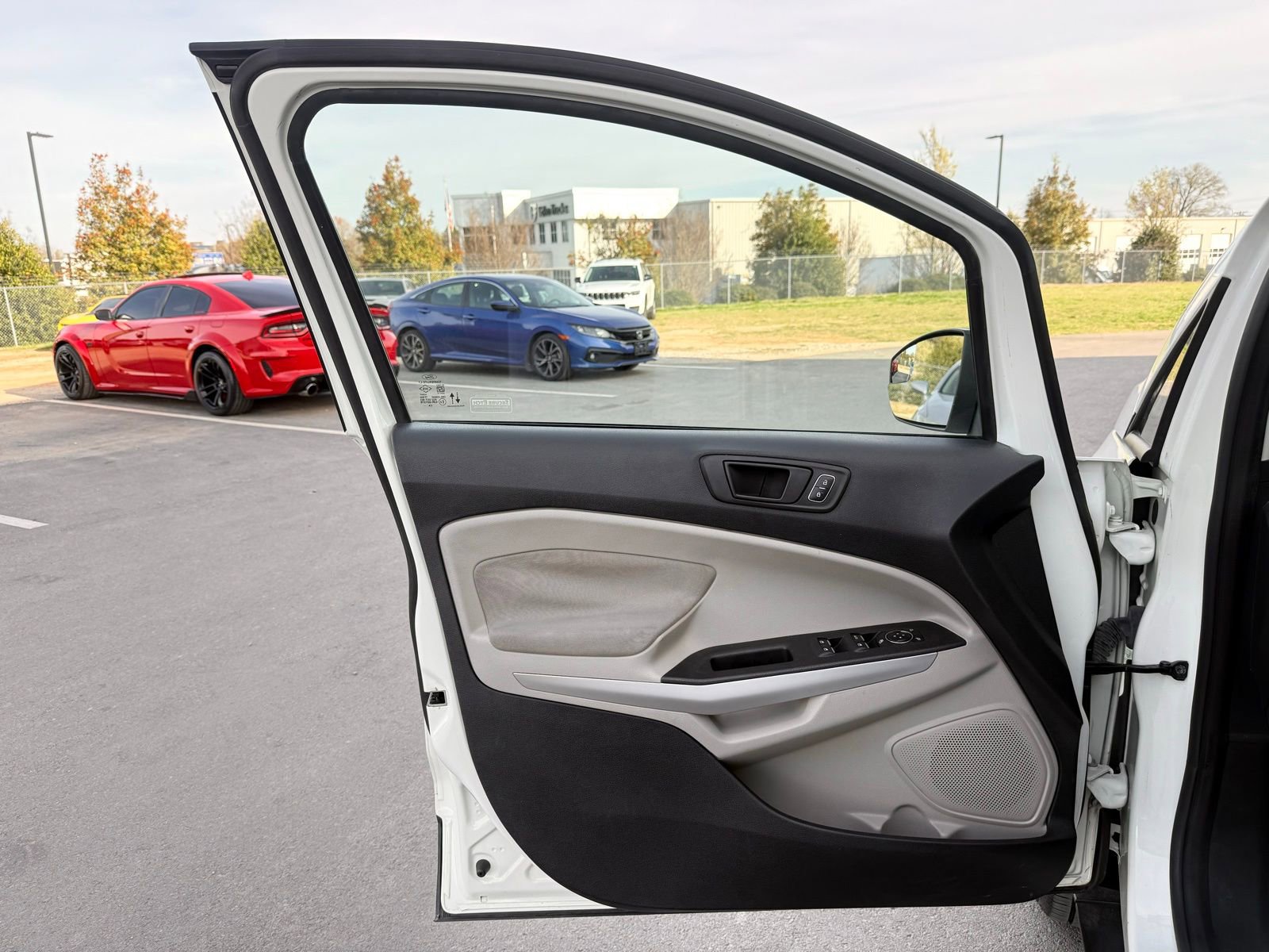 Used 2020 Ford EcoSport S image 10