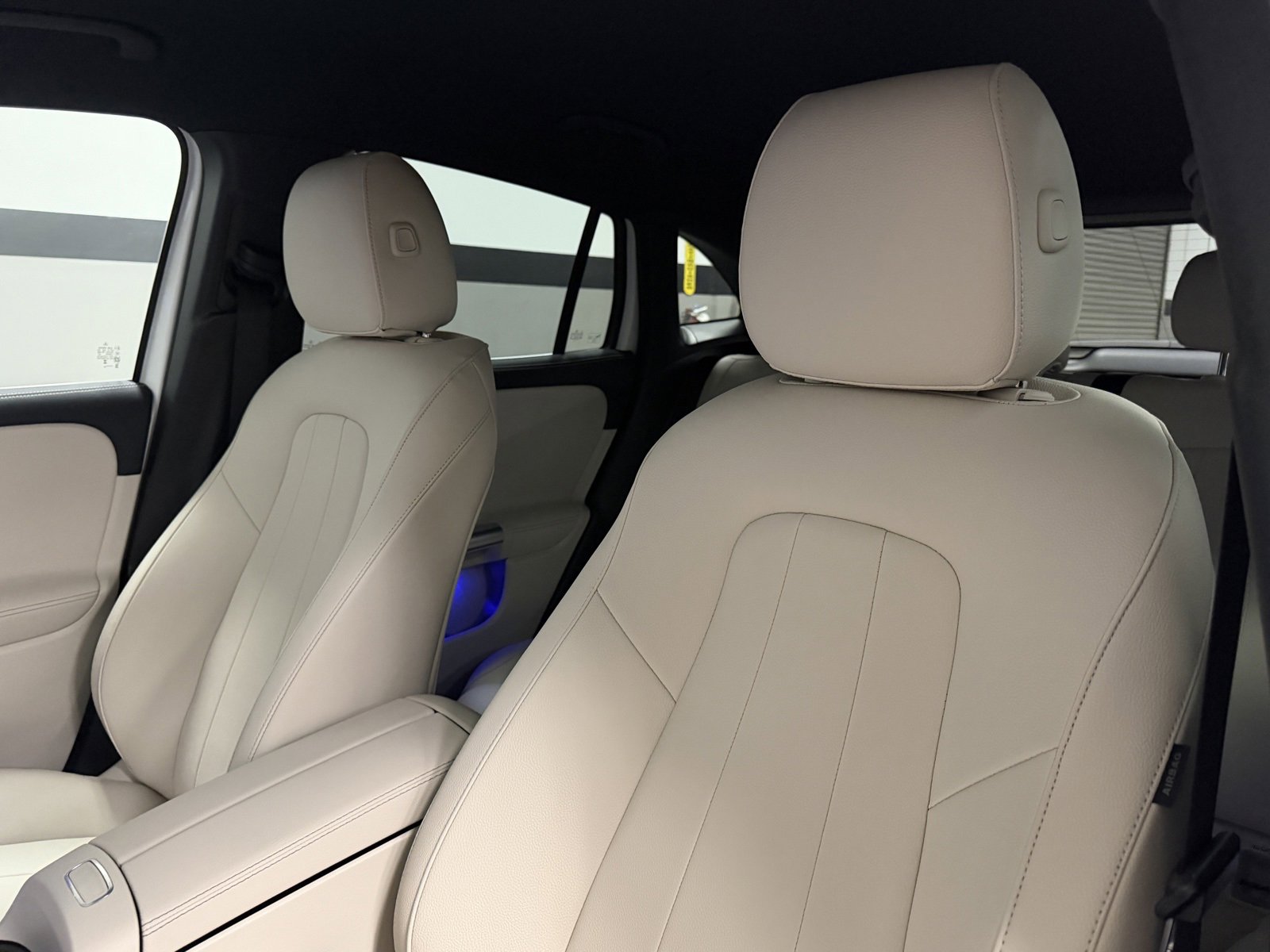 Used 2025 Mercedes-Benz GLA 250 image 24