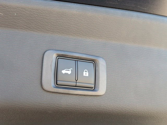 New 2026 Mitsubishi Outlander SE FWD image 16