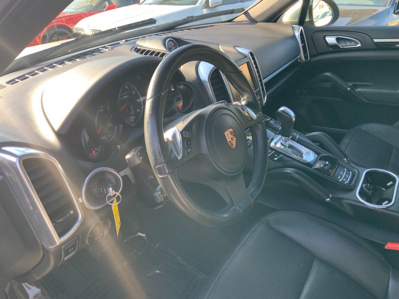 Used 2012 Porsche Cayenne AWD/4WD image 18