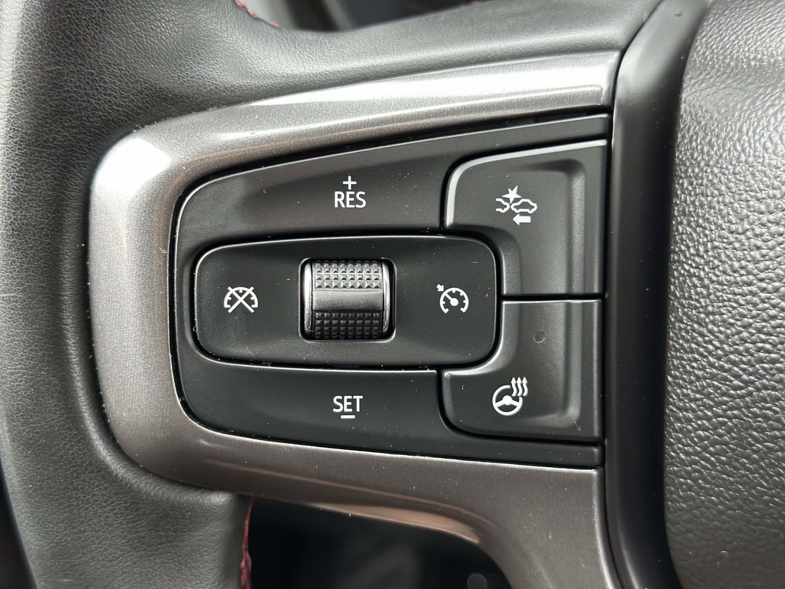 Certified 2023 Chevrolet Suburban RST w/ Luxury Package image 14