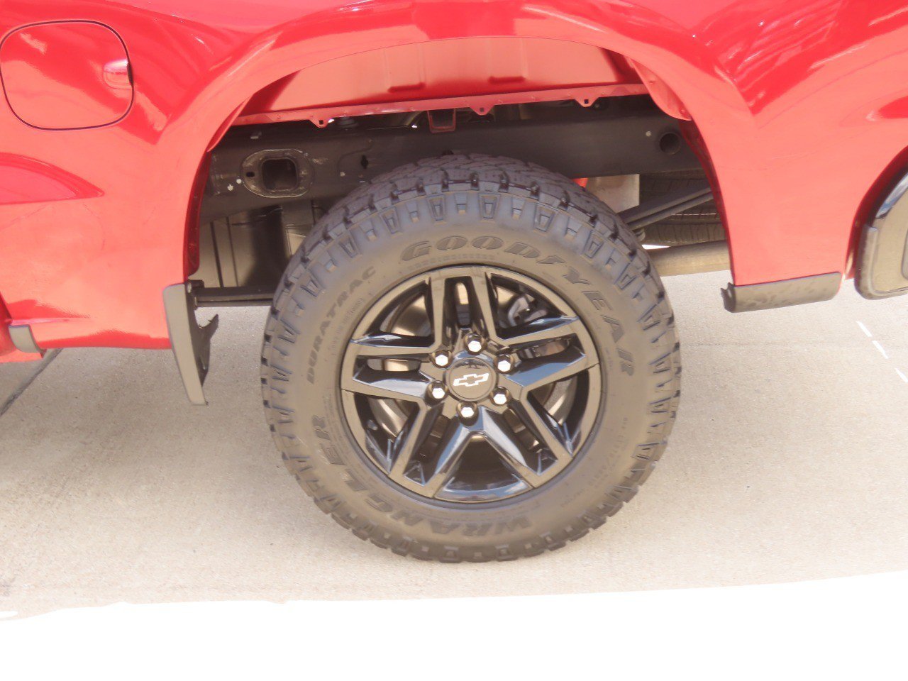 Used 2020 Chevrolet Silverado 1500 LT Trail Boss w/ Convenience Package AWD/4WD image 17