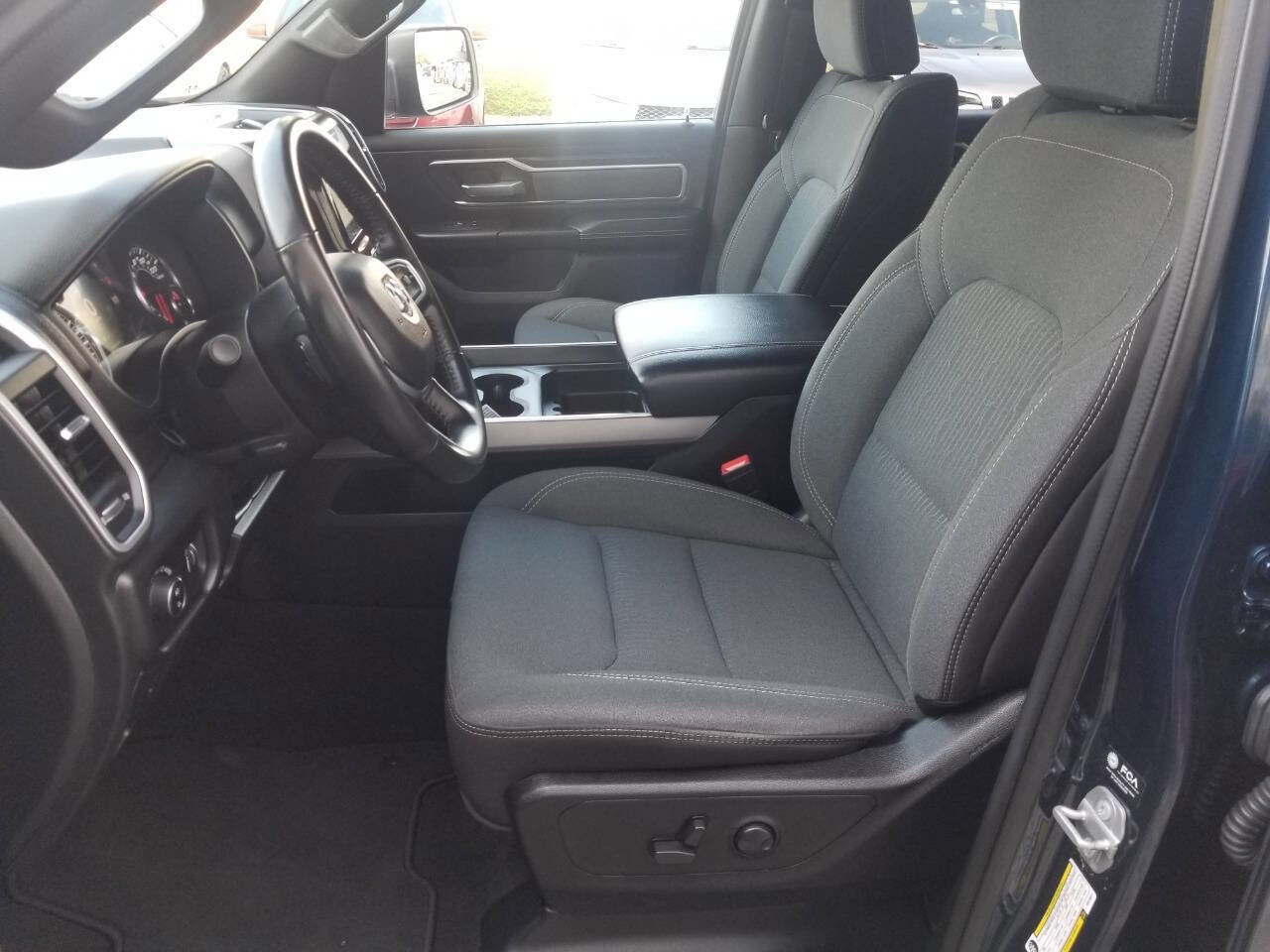 Certified 2022 RAM 1500 Big Horn image 9