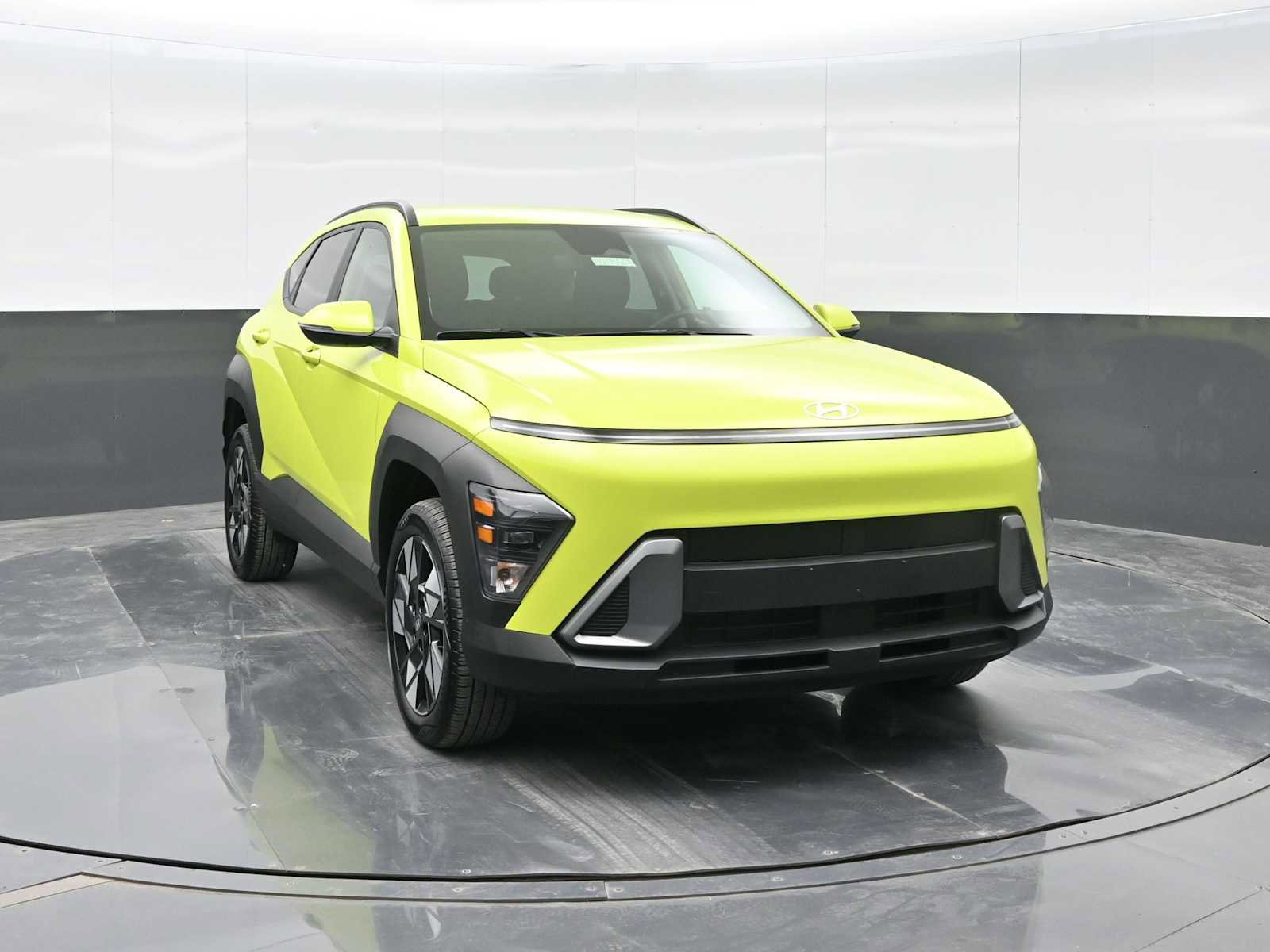 Certified 2025 Hyundai Kona SEL image 2