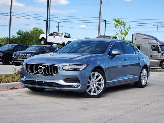 Used 2018 Volvo S90 T6 Inscription w/ Convenience Package image 2