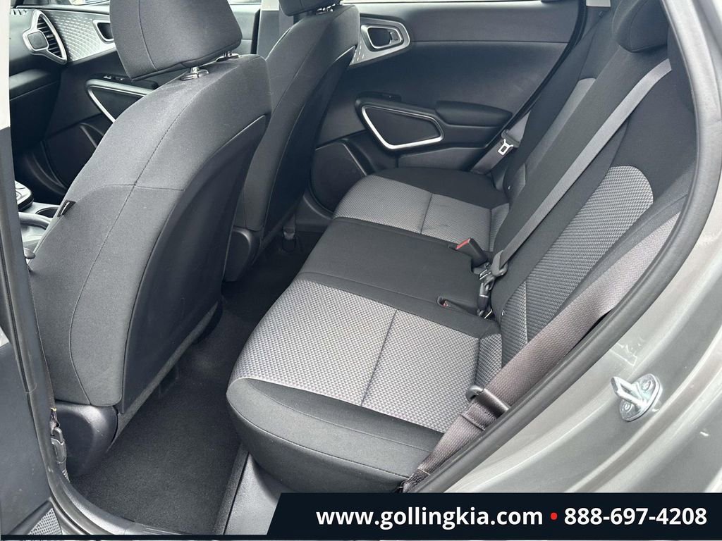 Certified 2023 Kia Soul LX w/ LX Technology Package image 9