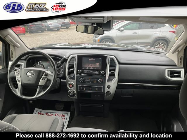 Used 2020 Nissan Titan SV image 13