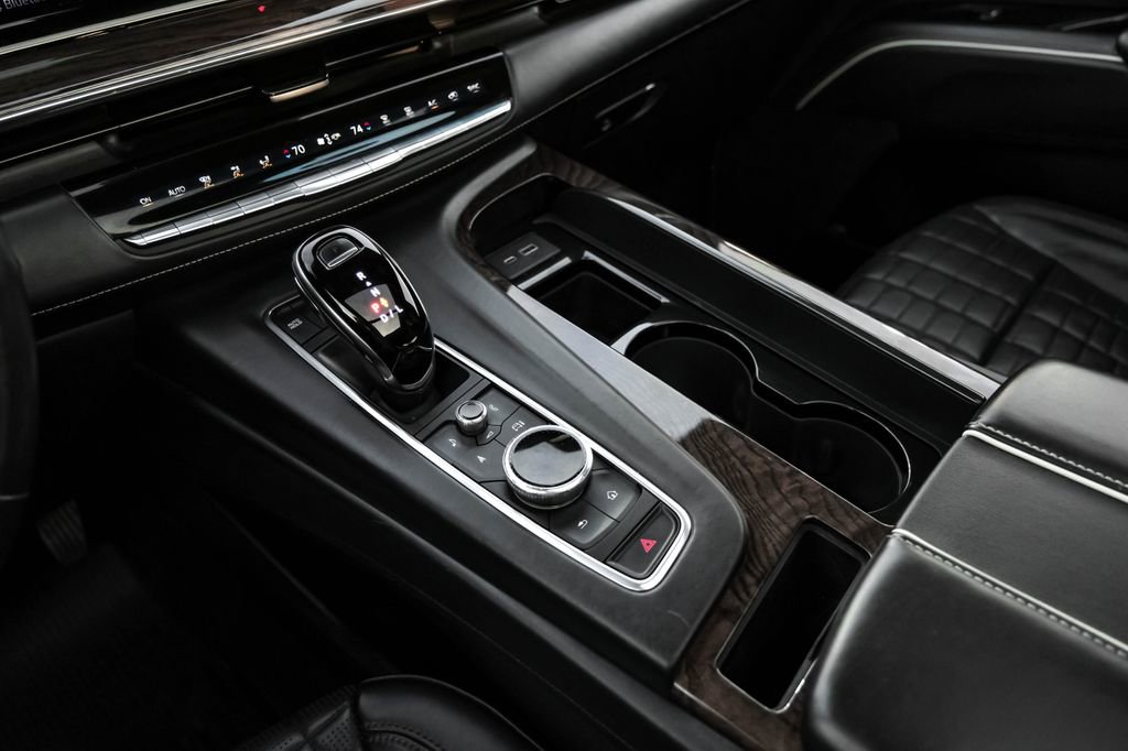 Used 2021 Cadillac Escalade Sport Platinum w/ LPO, Floor Liner Package image 30