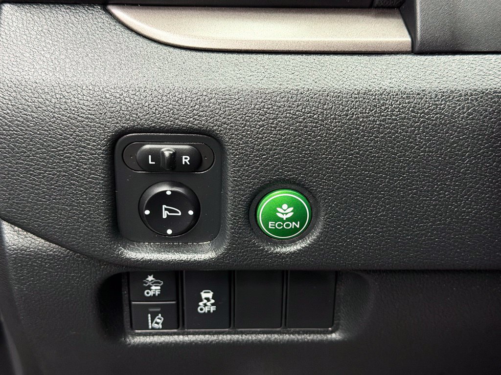 Used 2022 Honda Pilot Sport image 30