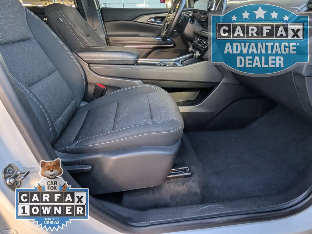 Used 2024 Chevrolet Traverse LT AWD/4WD image 24