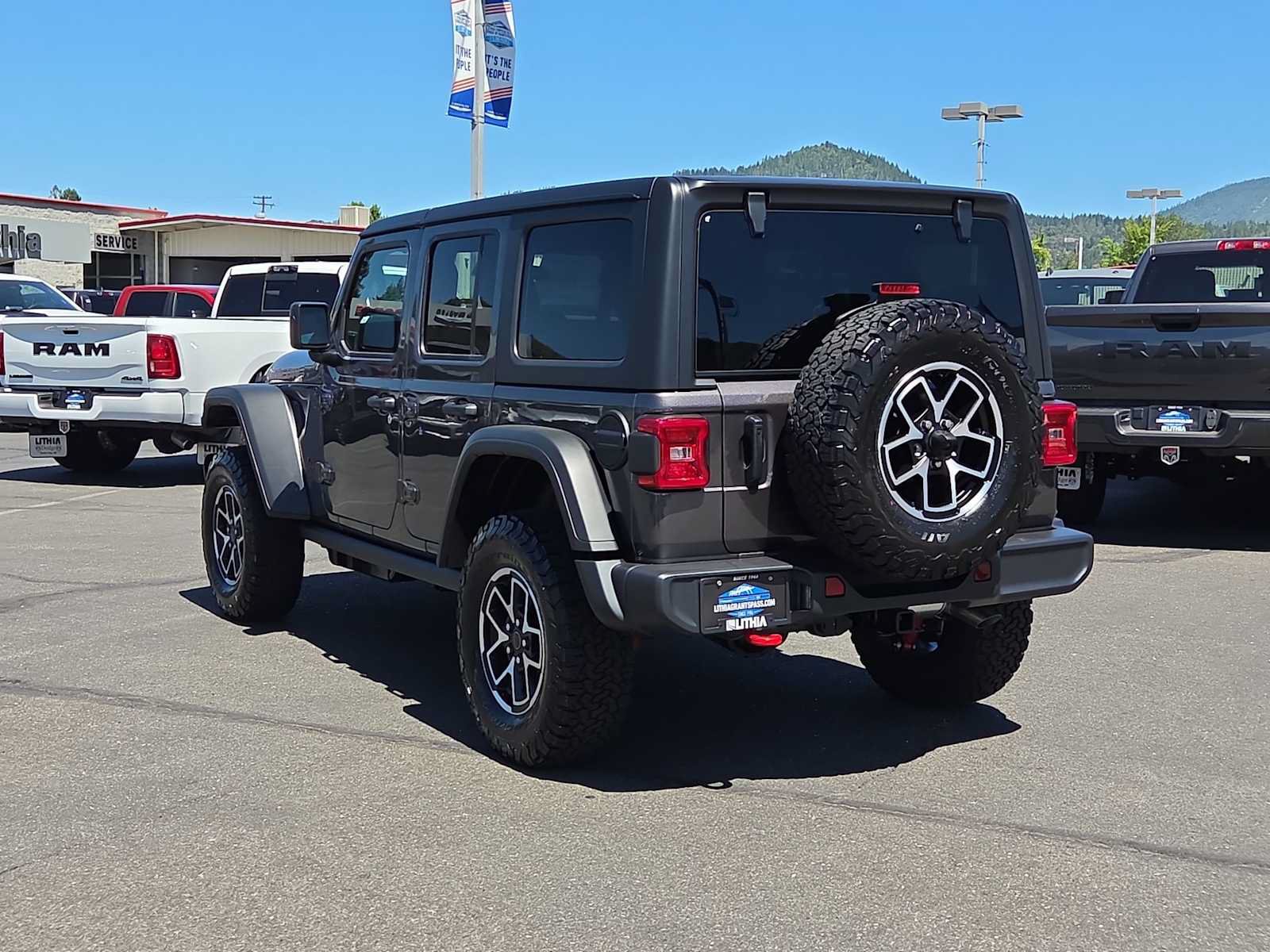 New 2026 Jeep Wrangler Unlimited Rubicon AWD/4WD image 12