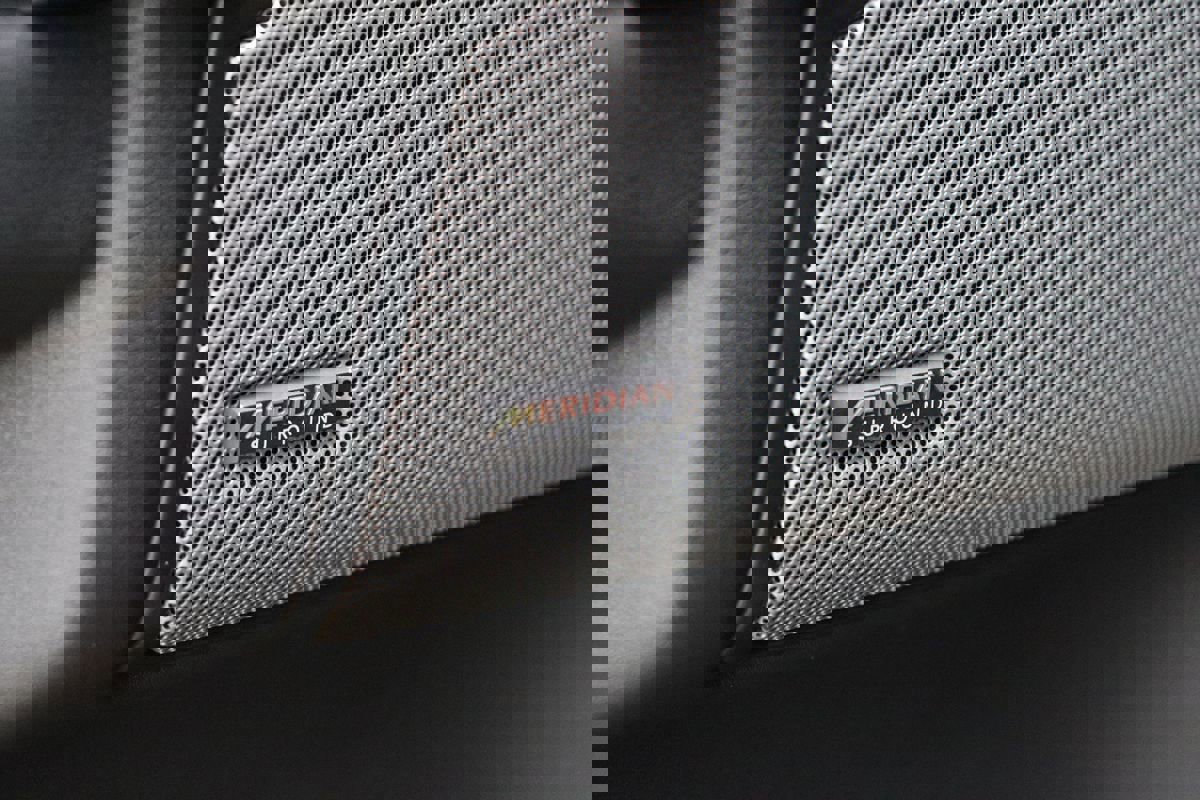 Used 2016 Land Rover LR4 HSE image 43