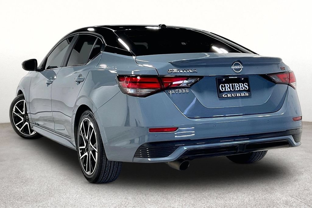 Used 2024 Nissan Sentra SR FWD image 15