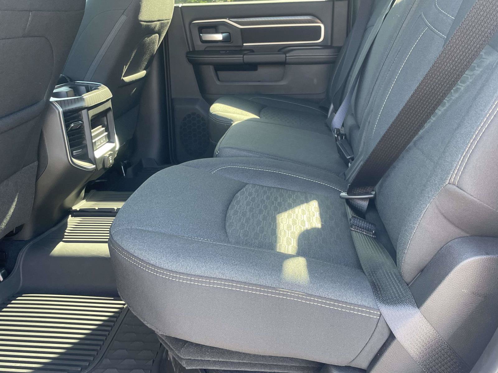 New 2026 RAM 2500 Big Horn AWD/4WD image 8