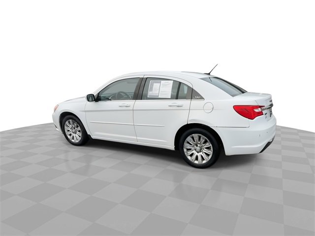 Used 2012 Chrysler 200 LX image 6