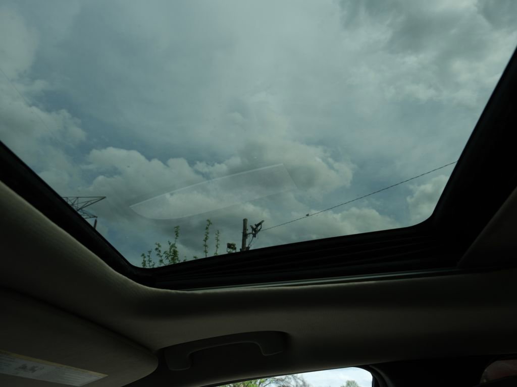 Used 2011 Jeep Grand Cherokee Laredo image 17