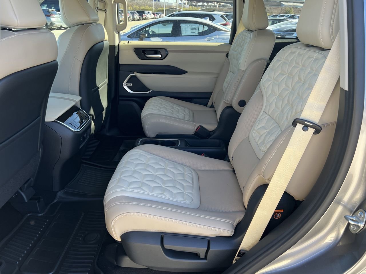 New 2026 Nissan Armada Platinum RWD image 17