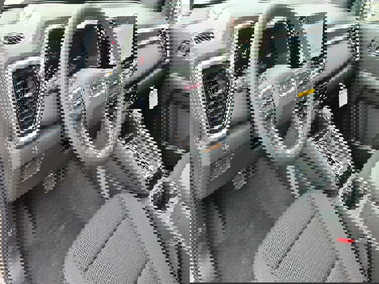 New 2026 GMC Canyon Elevation w/ Convenience Package image 13