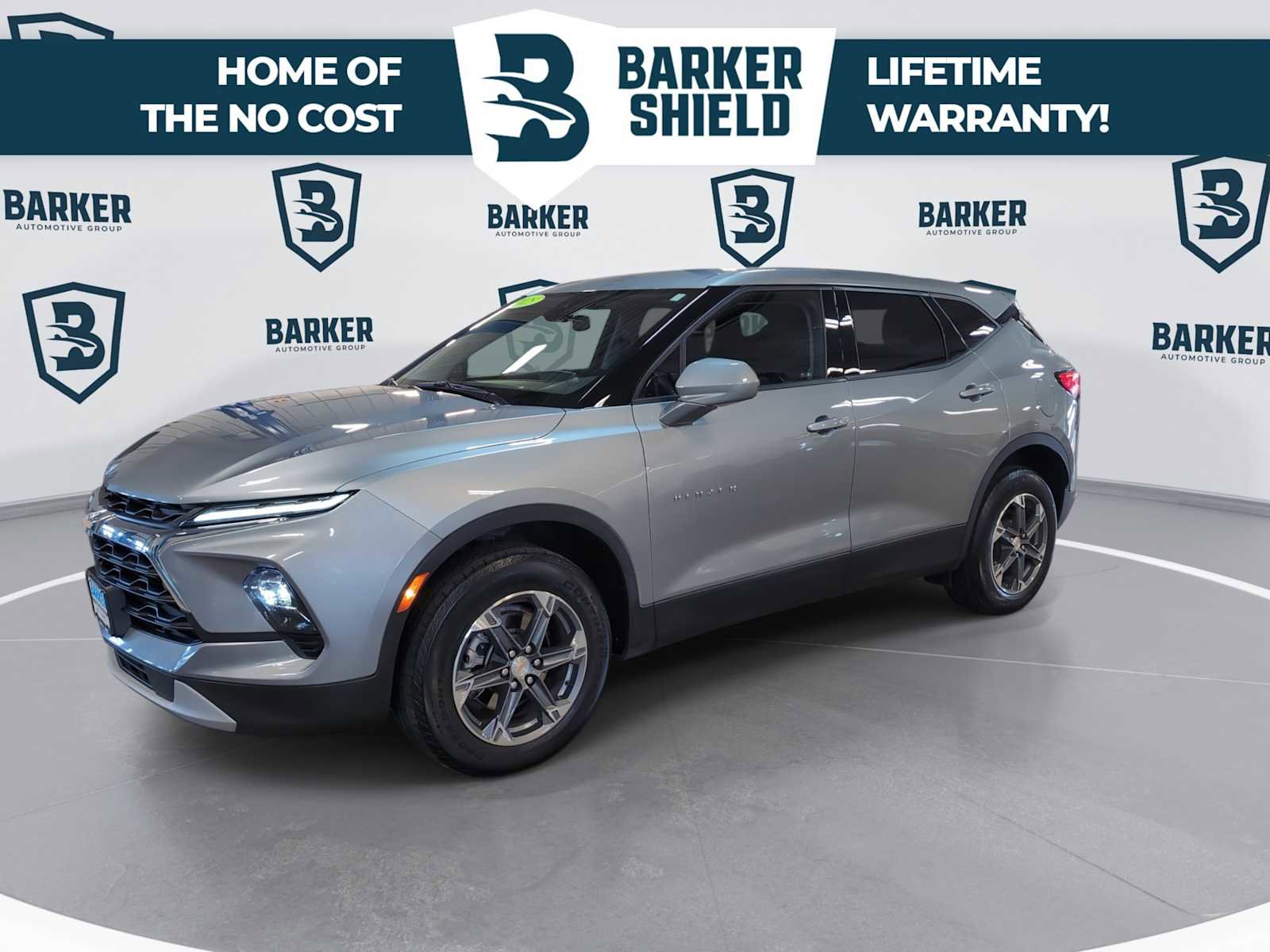Used 2025 Chevrolet Blazer LT AWD/4WD image 5