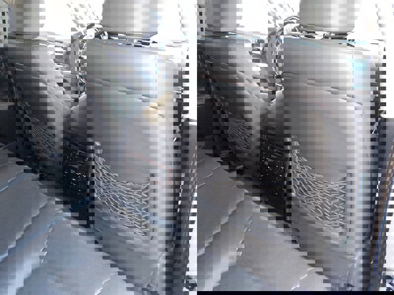 Used 2010 Toyota Land Cruiser image 40