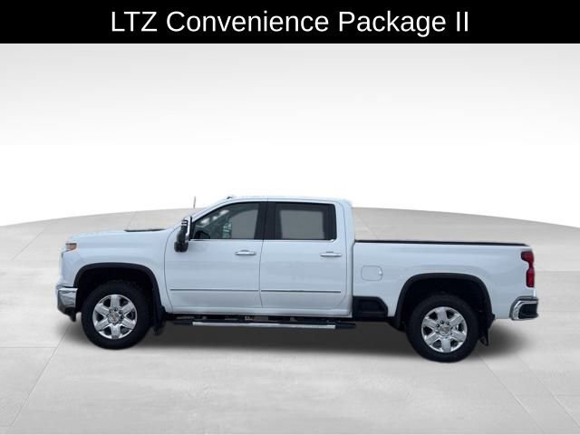 Used 2023 Chevrolet Silverado 2500 LTZ w/ LTZ Plus Package image 5