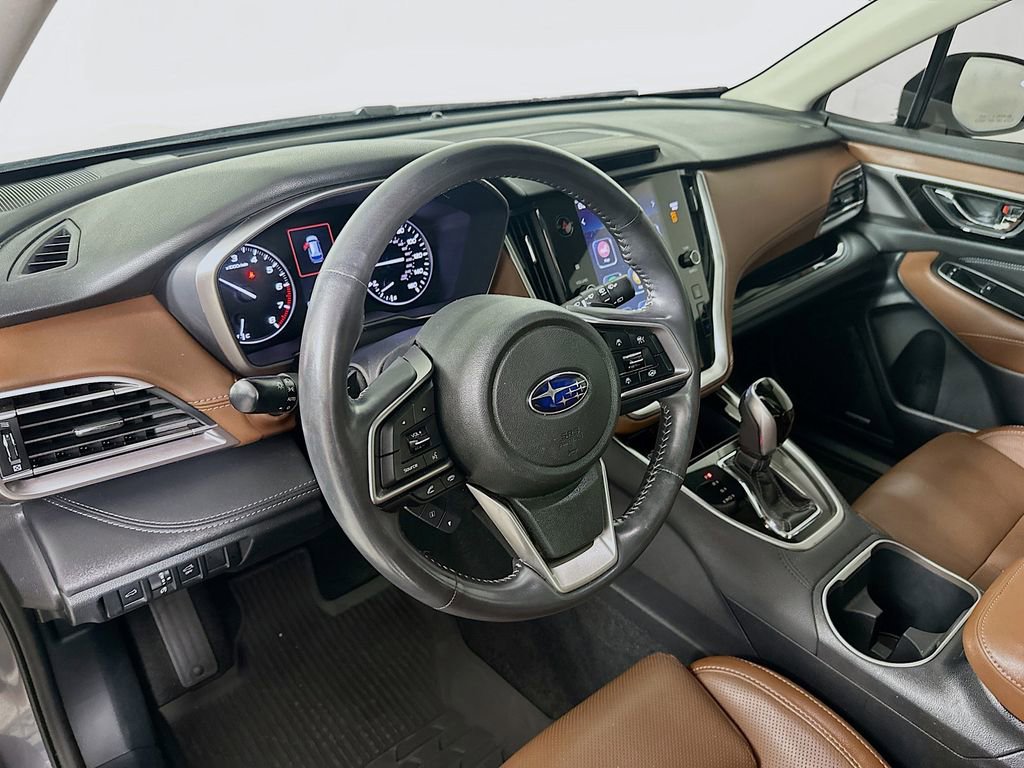 Used 2021 Subaru Outback Touring w/ Popular Package #2 image 10