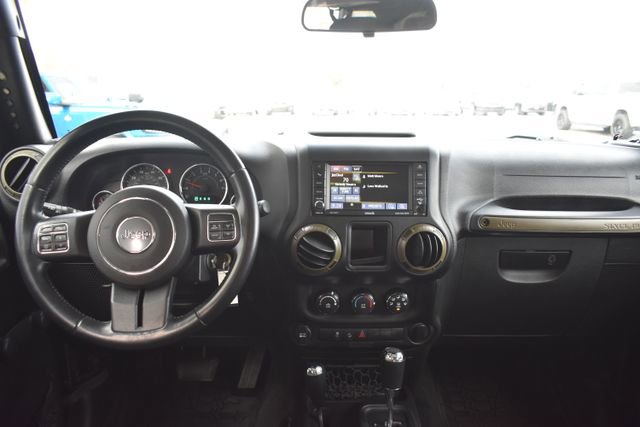 Used 2015 Jeep Wrangler Unlimited Sport image 27