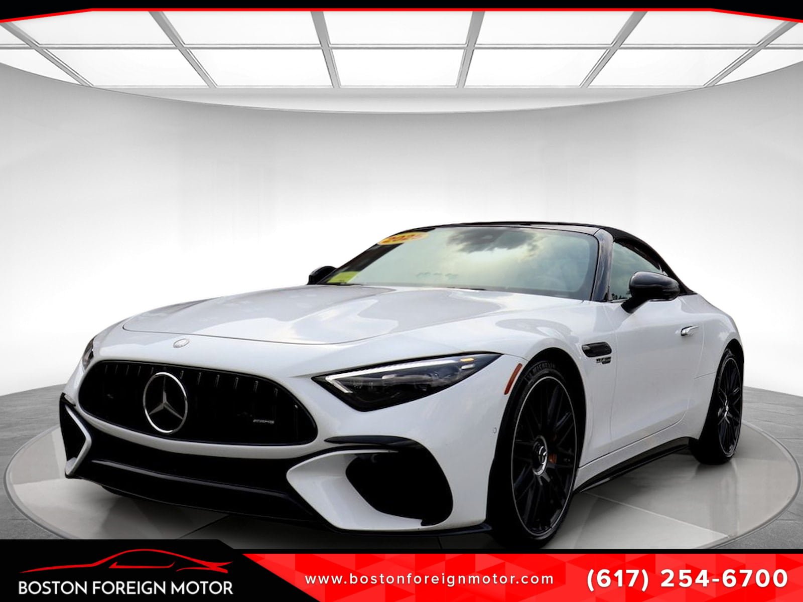 Used 2025 Mercedes-Benz SL 63 AMG 4MATIC image 1