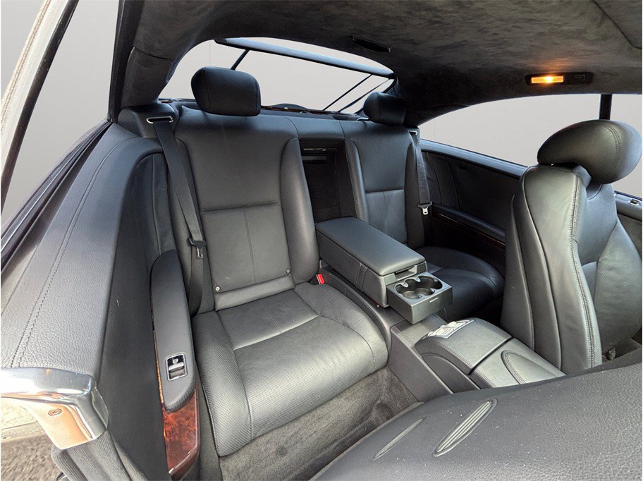 Used 2012 Mercedes-Benz CL 550 4MATIC image 40