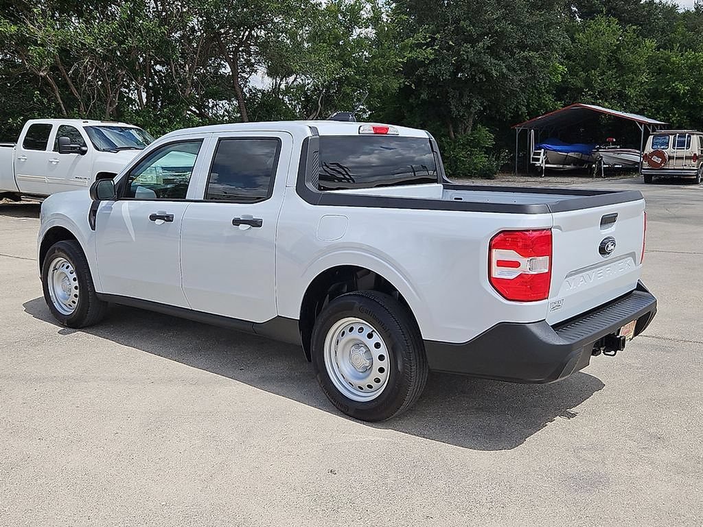 Used 2025 Ford Maverick XL w/ Equipment Group 102A AWD/4WD image 7