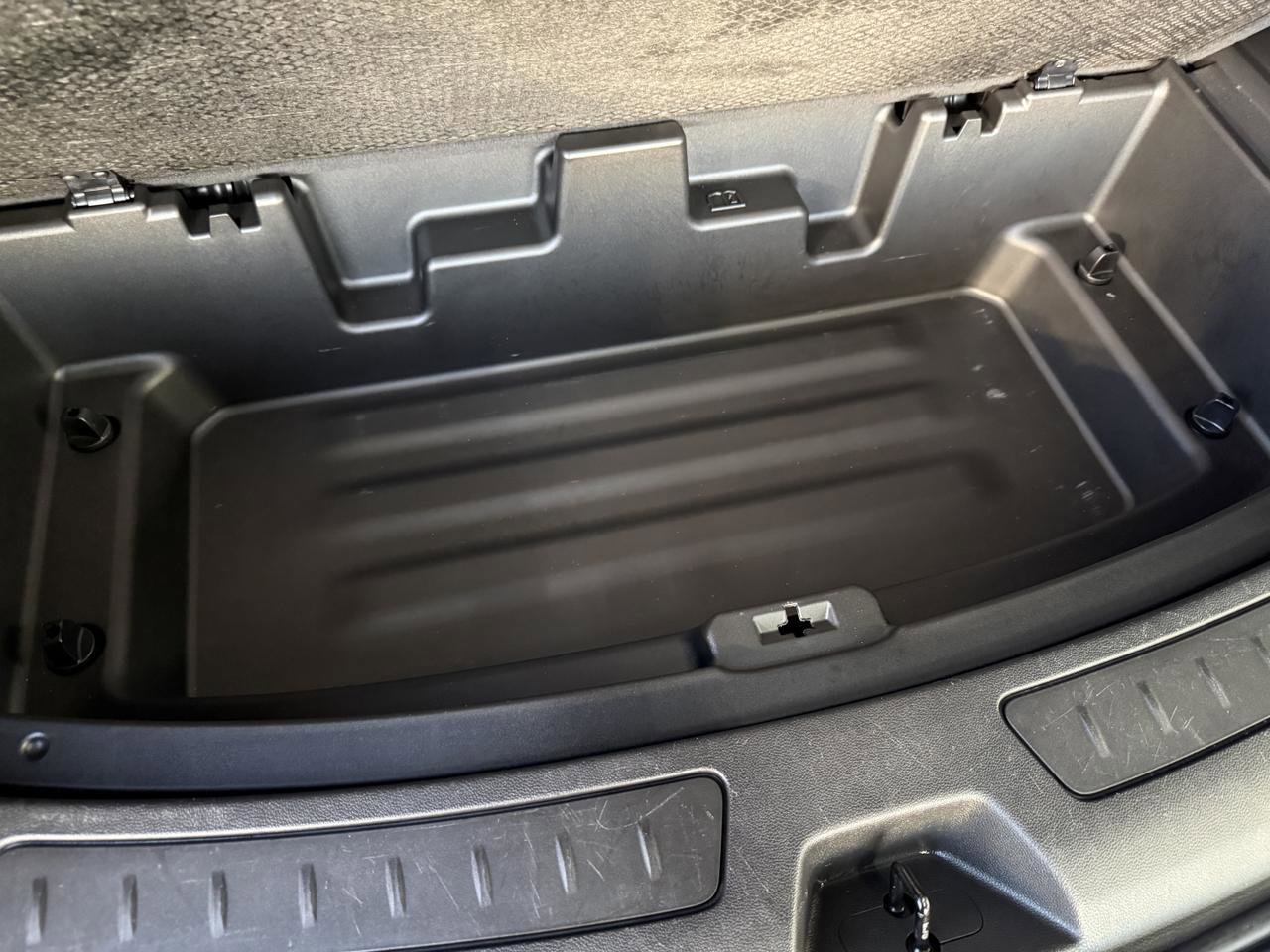 Used 2021 Buick Enclave Avenir w/ Avenir Technology Package image 48