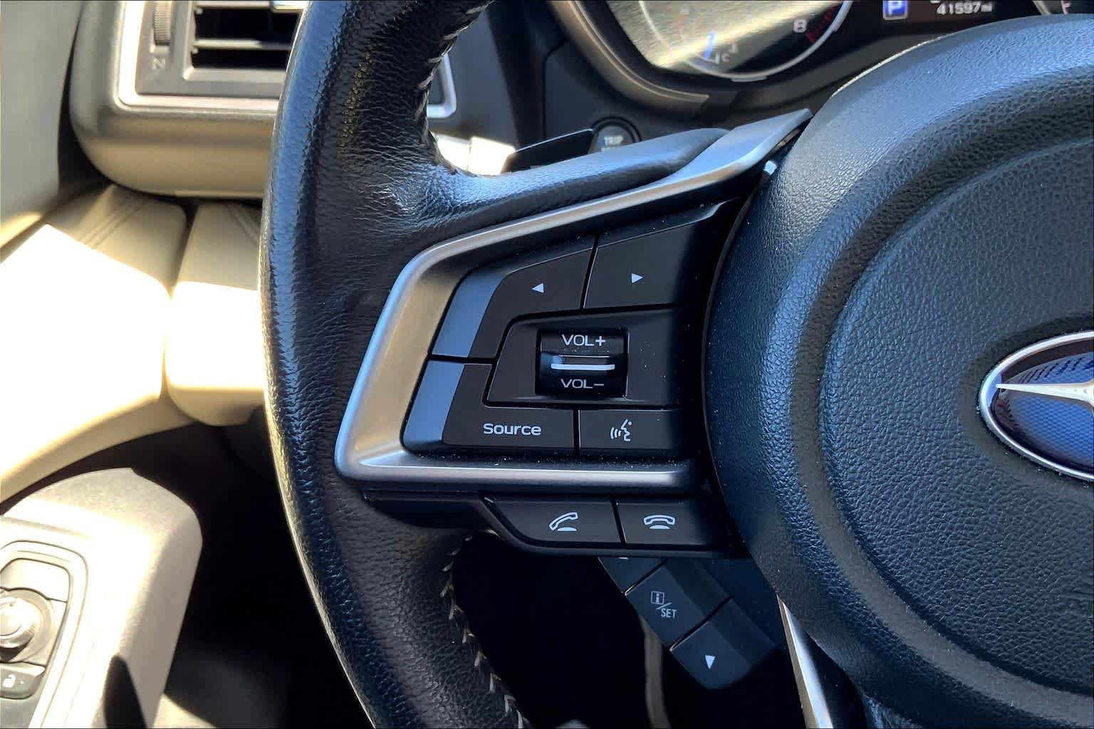 Used 2022 Subaru Ascent Limited image 24