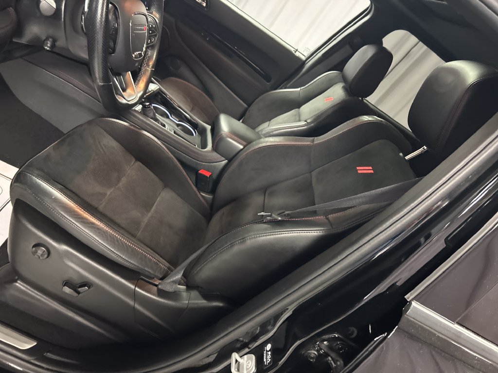 Used 2025 Dodge Durango GT AWD/4WD image 12