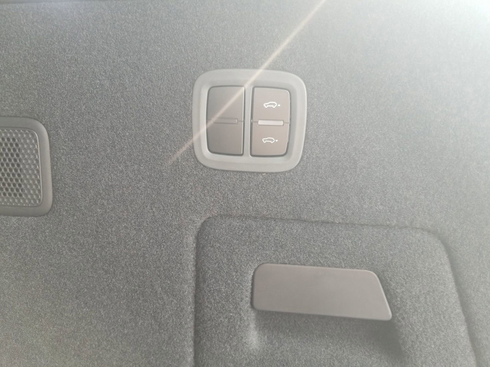 Certified 2025 Porsche Cayenne GTS image 16