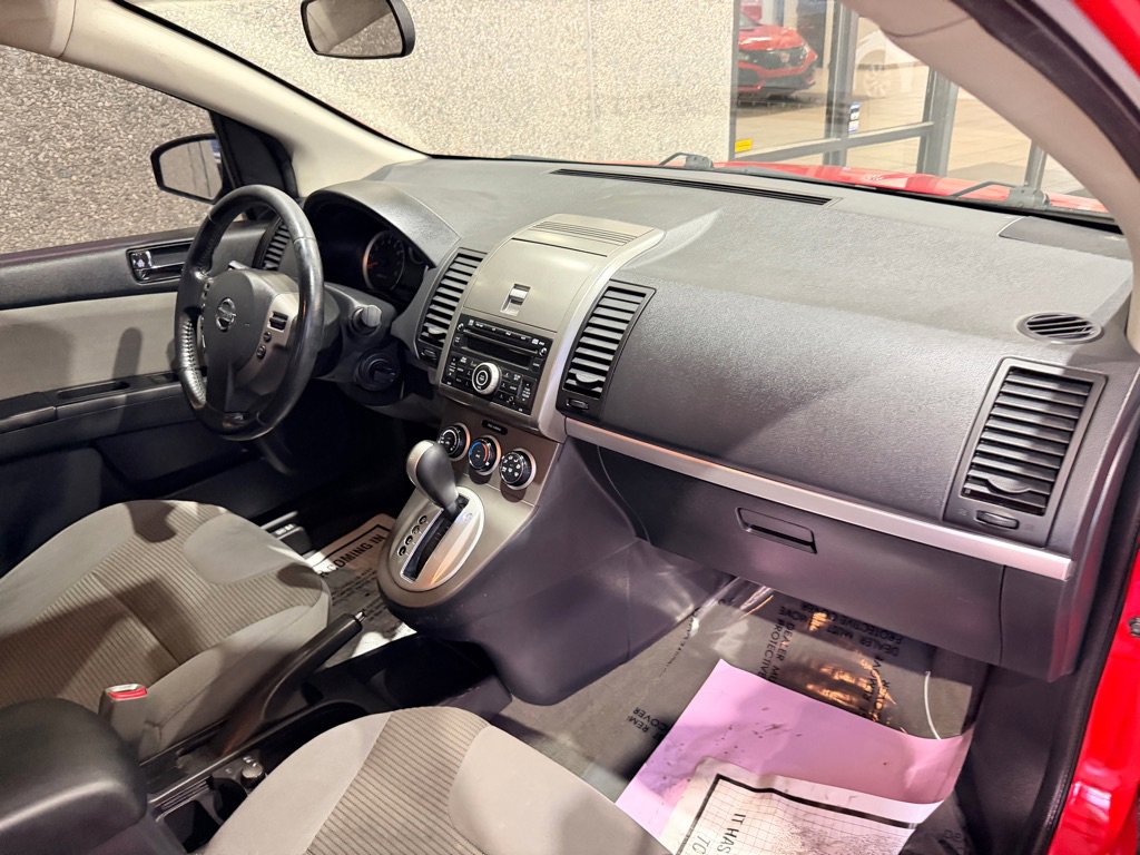 Used 2012 Nissan Sentra 2.0 SR w/ Convenience Pkg image 18
