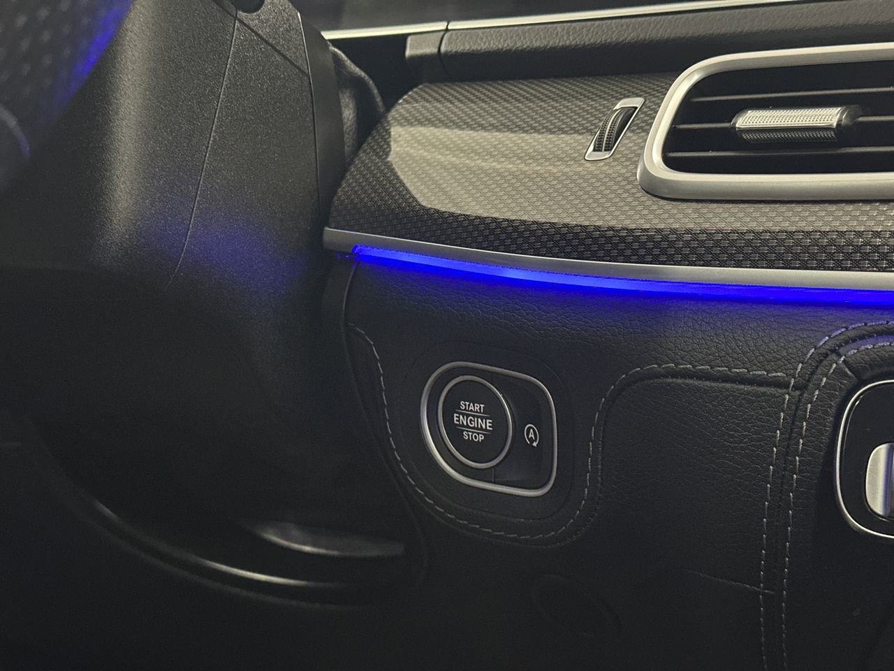 Used 2023 Mercedes-Benz GLS 580 4MATIC image 29