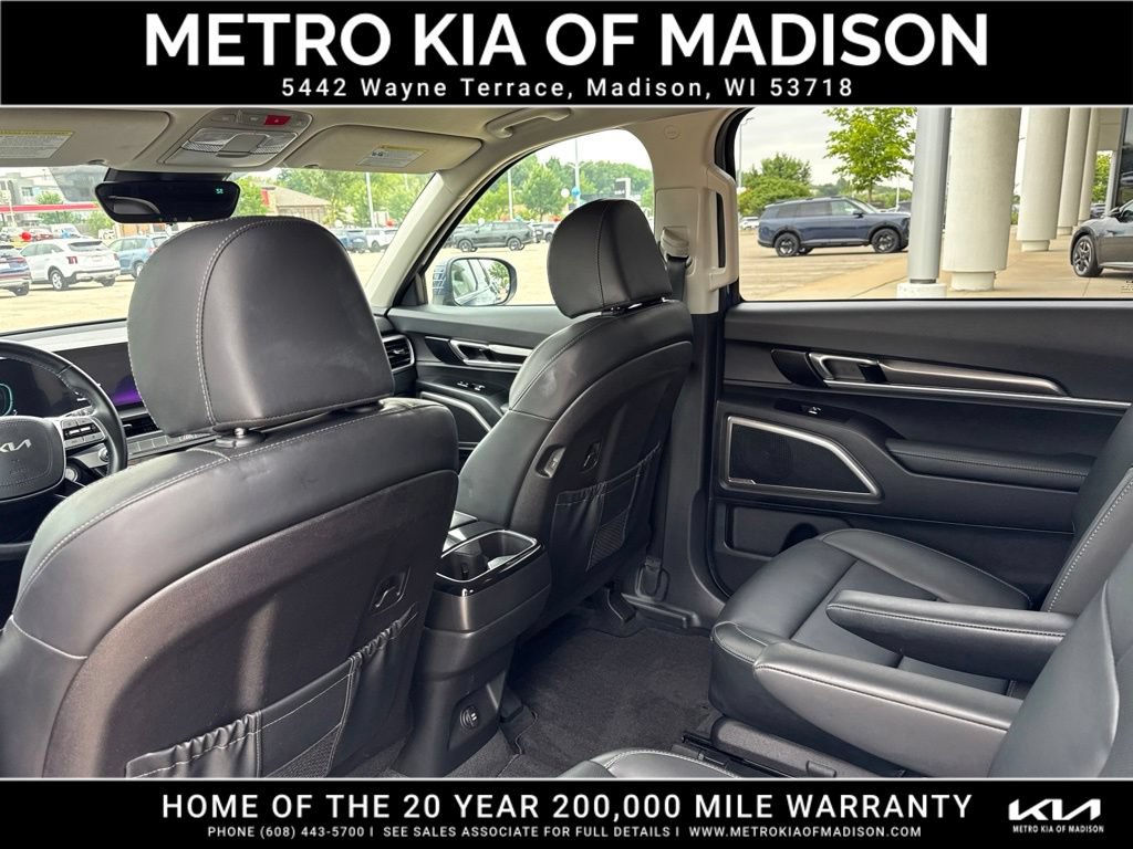 Used 2023 Kia Telluride S AWD/4WD image 30