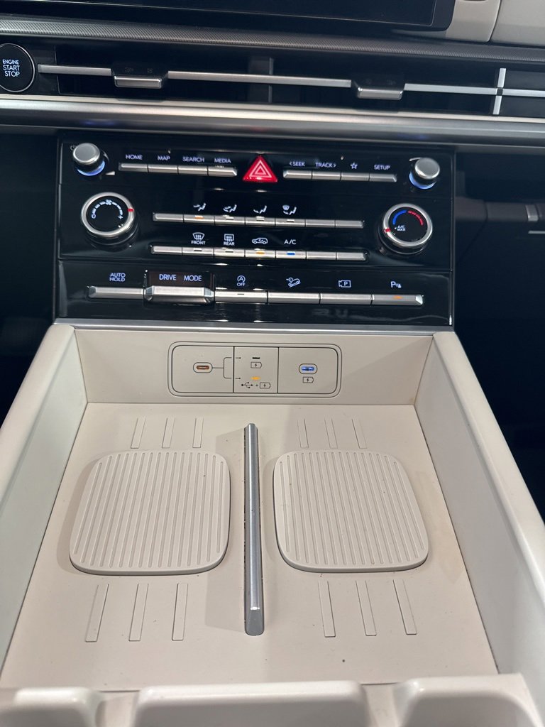 Used 2024 Hyundai Santa Fe SE image 37