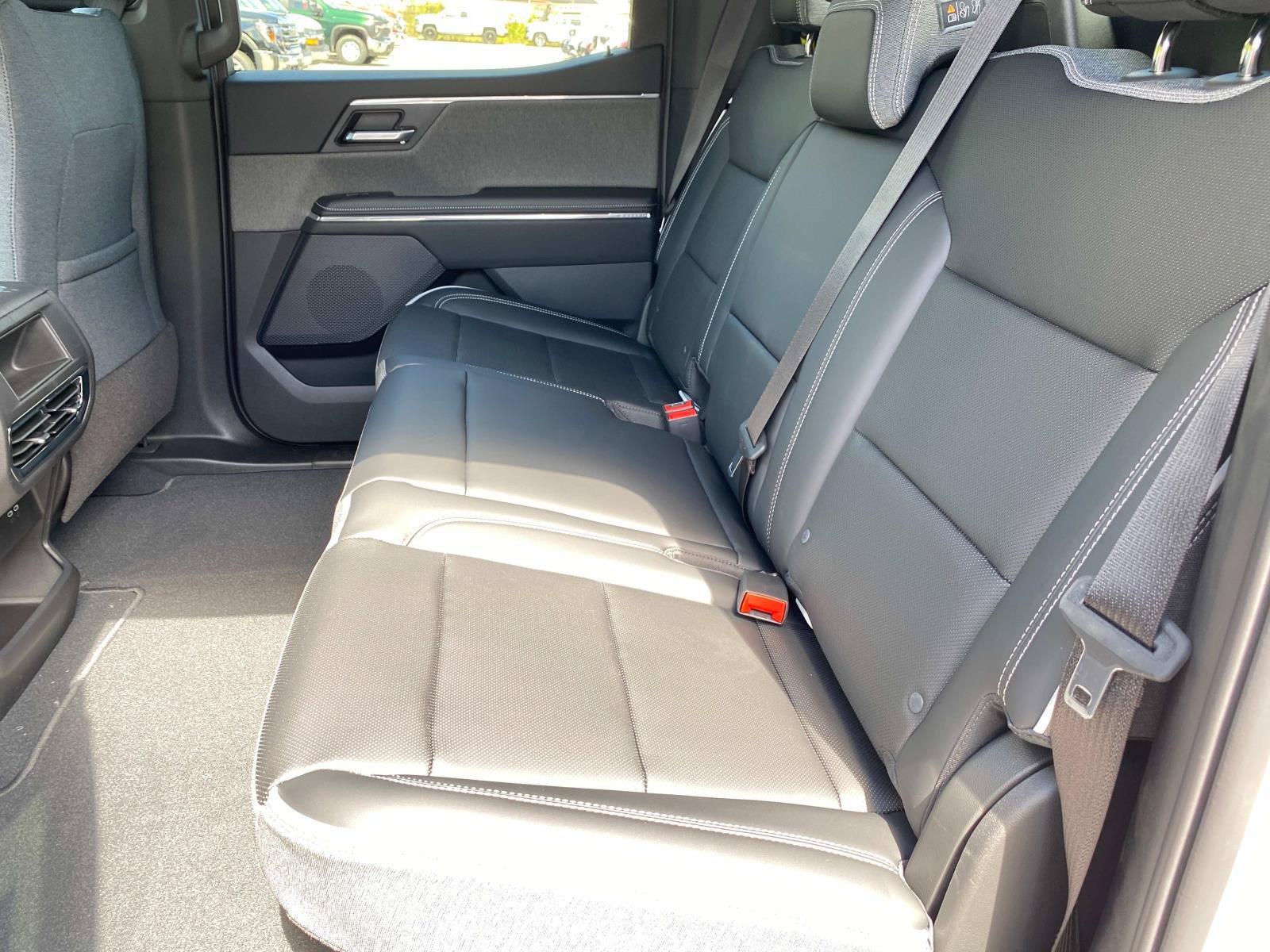 New 2026 GMC Sierra EV Elevation AWD/4WD image 8