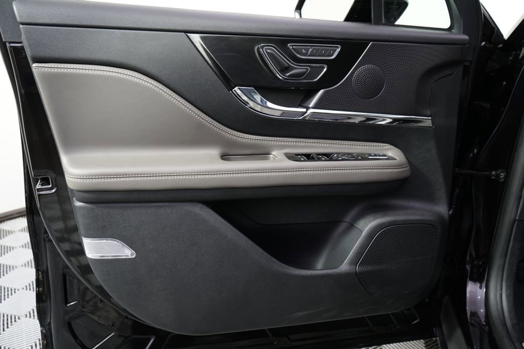 New 2026 Lincoln Corsair Premiere AWD/4WD image 22