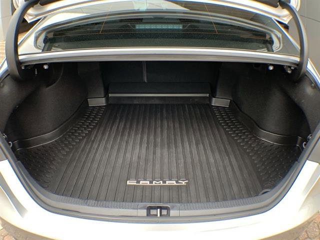 Used 2022 Toyota Camry XLE image 24